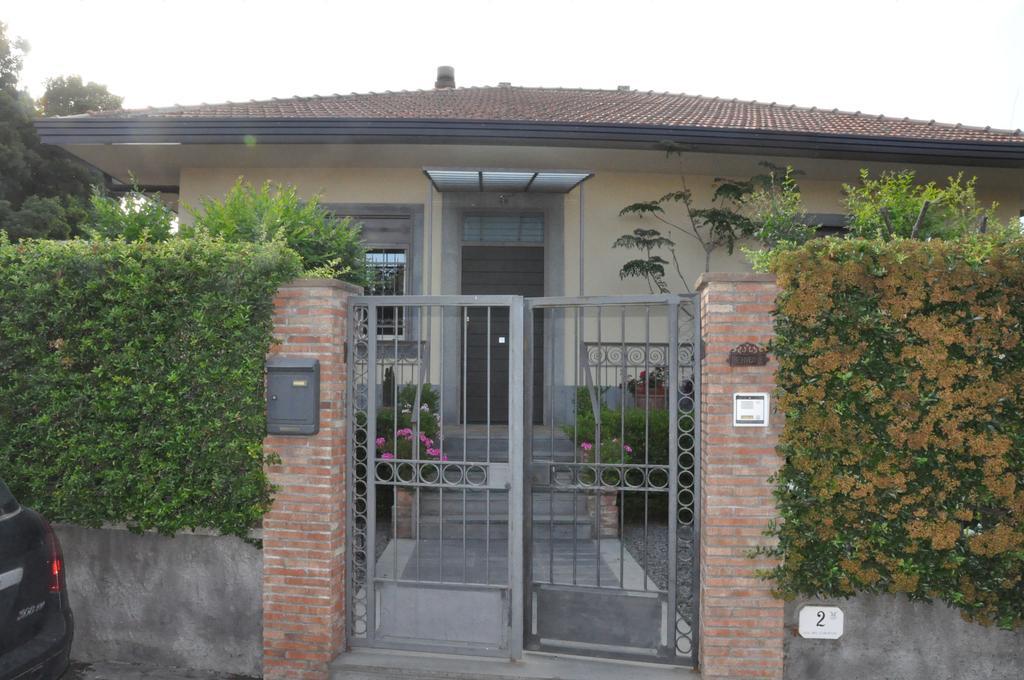 Casa Vacanze Prato Verde Zafferana Etnea Bagian luar foto