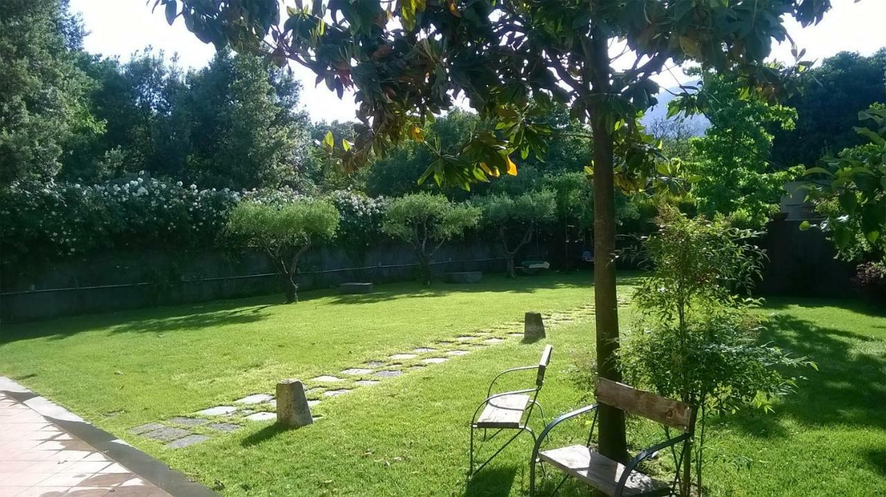 Casa Vacanze Prato Verde Zafferana Etnea Bagian luar foto